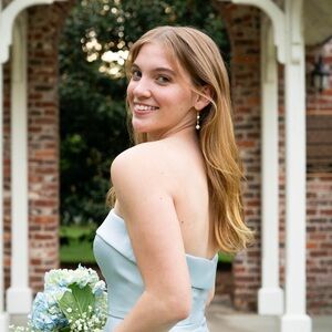 Meet your Posher, Eloise